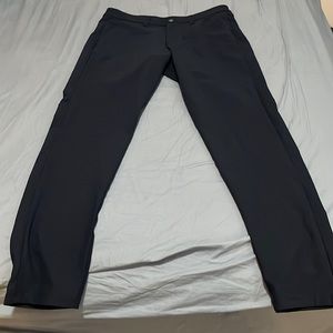 Lululemon mens slim fit commission pants